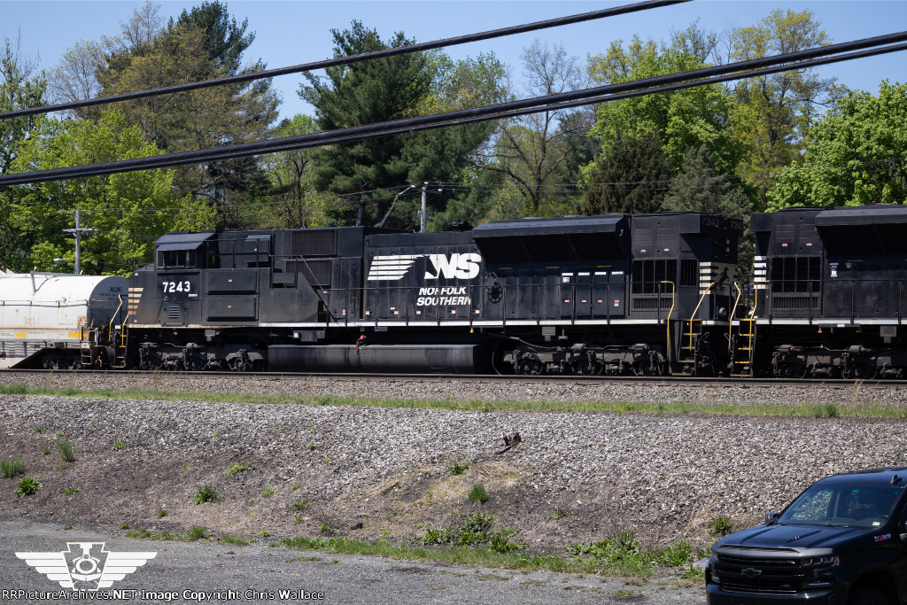 NS 7243
